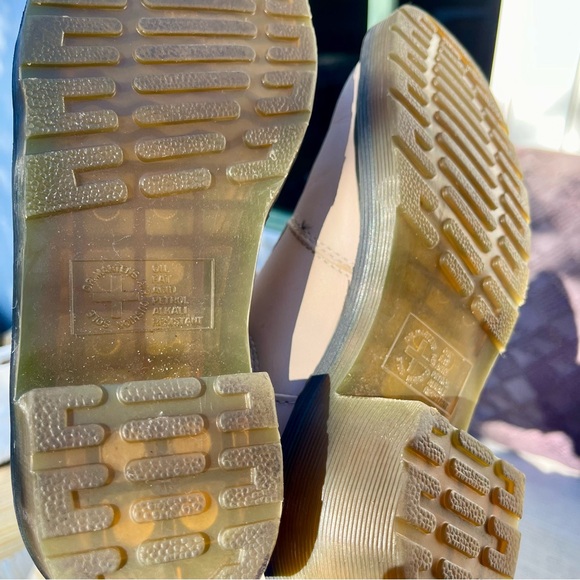 Dr Martens Cadence Leather Heeled Chelsea Boots in Natural - Picture 9 of 9